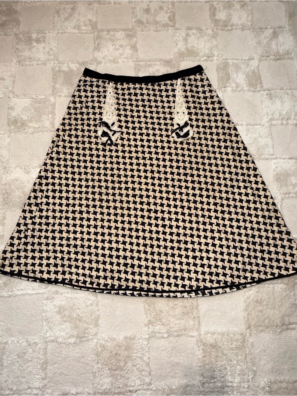 Anthropologie SNAK Black and Cream Houndstooth Corduroy Lace A-Line Skirt Size 8